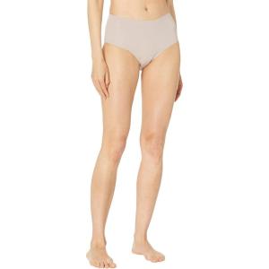 SPANX SPANXsmooth Undie-tectable Brief – Comfortable Core Control – Invisible Shapewear Underwear – No Visible Panty Lines(Latte)
